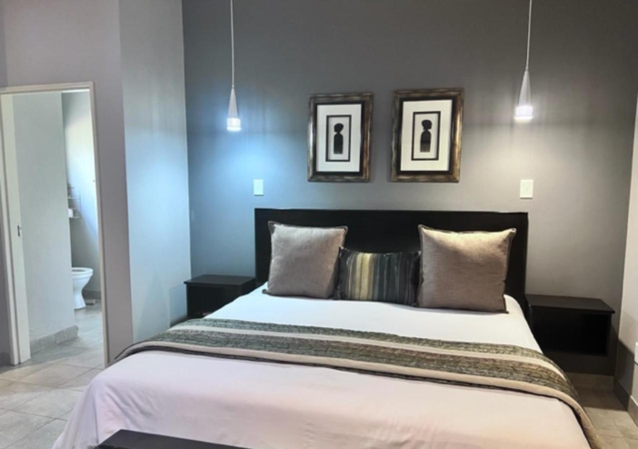 Turaco Lodge - No Loadshedding Marloth Park Eksteriør billede