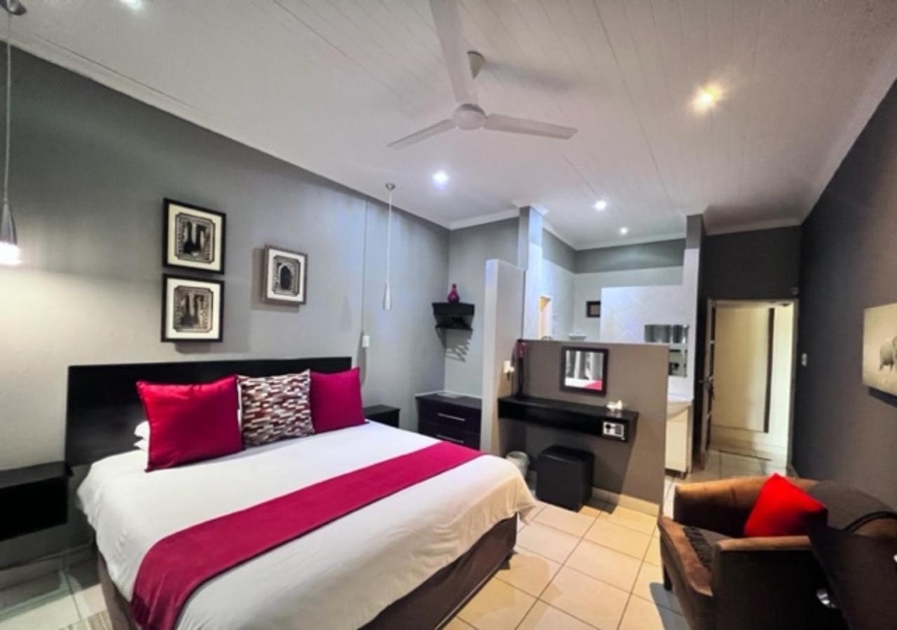 Turaco Lodge - No Loadshedding Marloth Park Eksteriør billede
