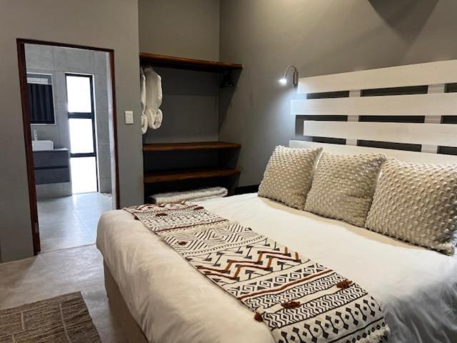 Turaco Lodge - No Loadshedding Marloth Park Eksteriør billede